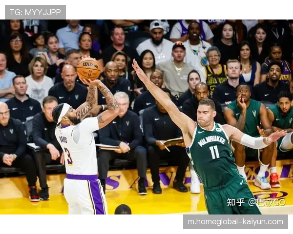 杨格与戴维斯同时伤出 巫师双星首秀仍需等待